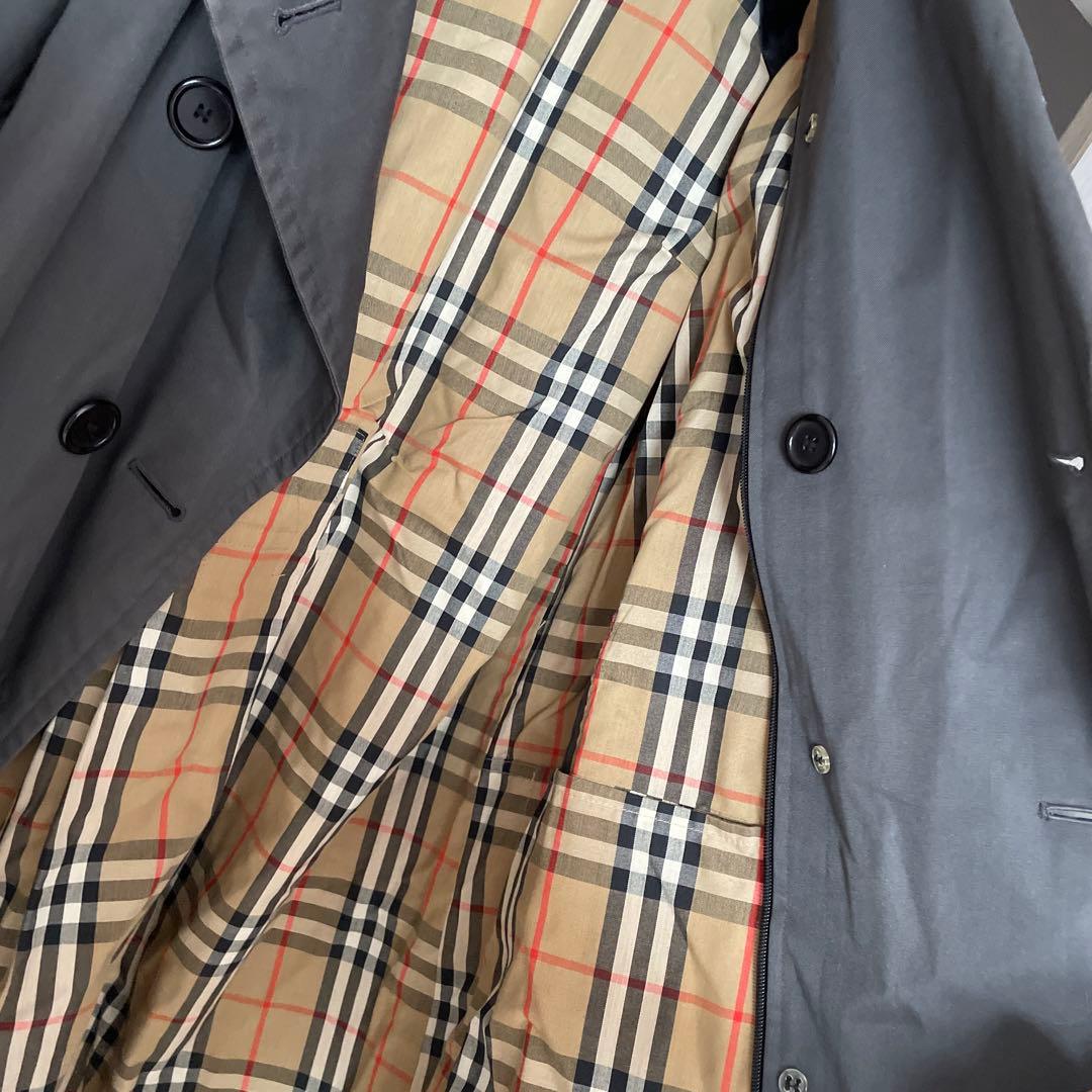 BURBERRY ナイロンコート　メンズ　グレー　ベルトなし