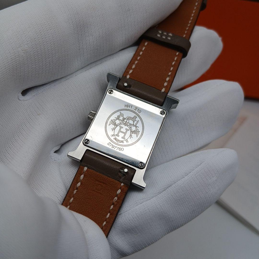 a HERMES 腕時計 HH1.210 2797760 レディース　腕時計