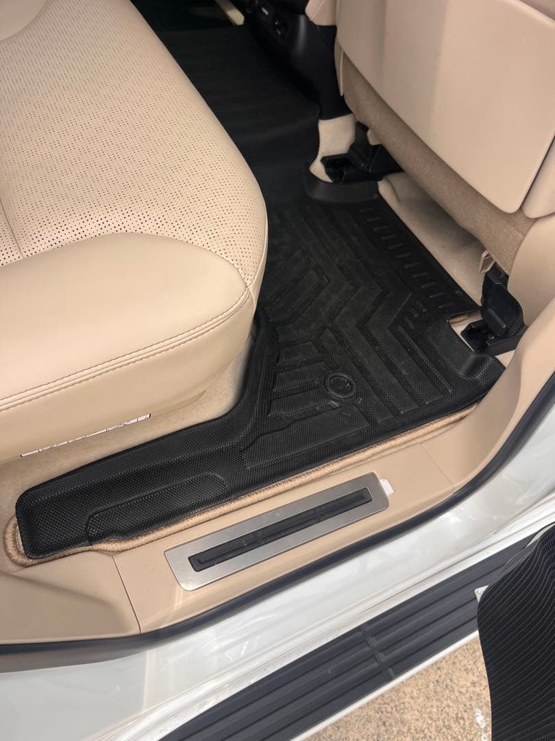 ランクル300 ZX ラバーフロアマット