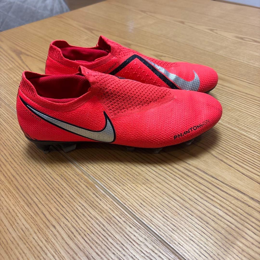 NIKE PHANTOM レッド サッカーシューズ