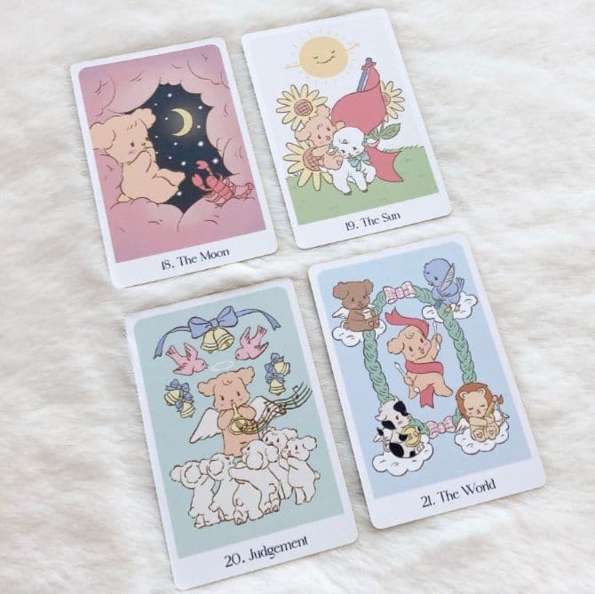 新品 メルヘンな世界 わんわんタロット 全78枚 クリームイエローエッジ