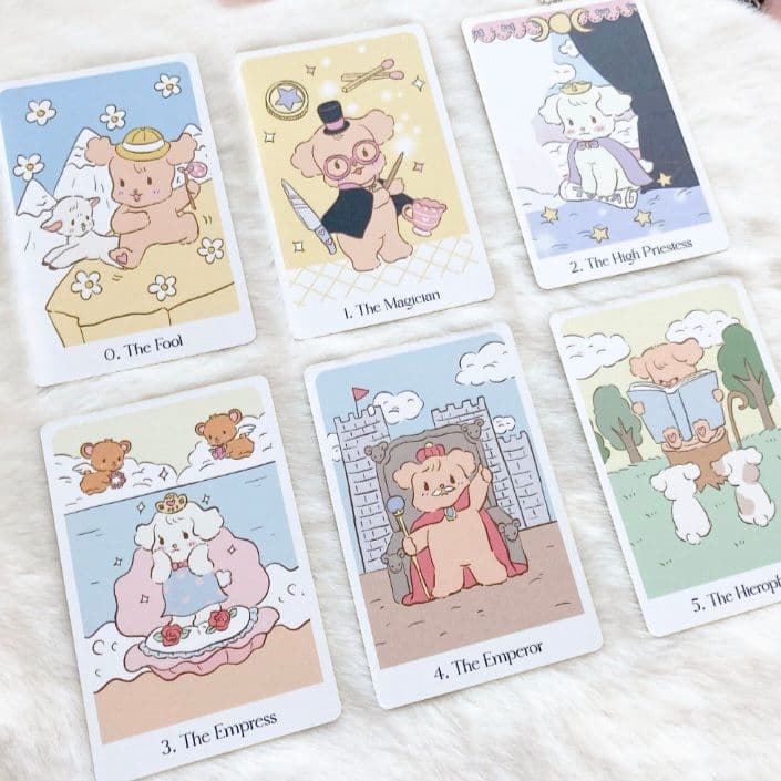 新品 メルヘンな世界 わんわんタロット 全78枚 クリームイエローエッジ