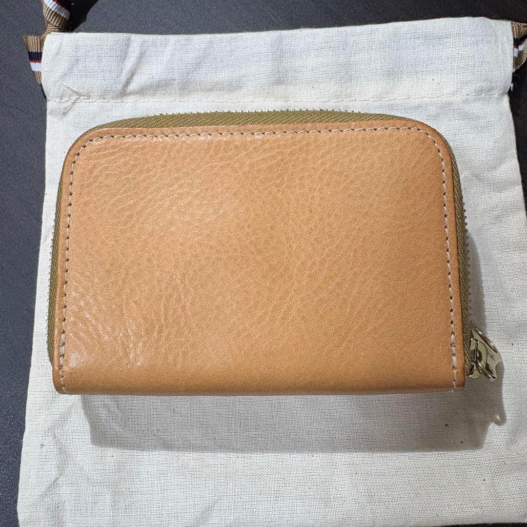 【新品未使用】イルビゾンテ キーケース 小銭入れ ナチュラル ヌメ