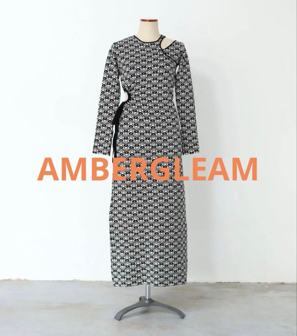 AMBERGLEAM ニットワンピース