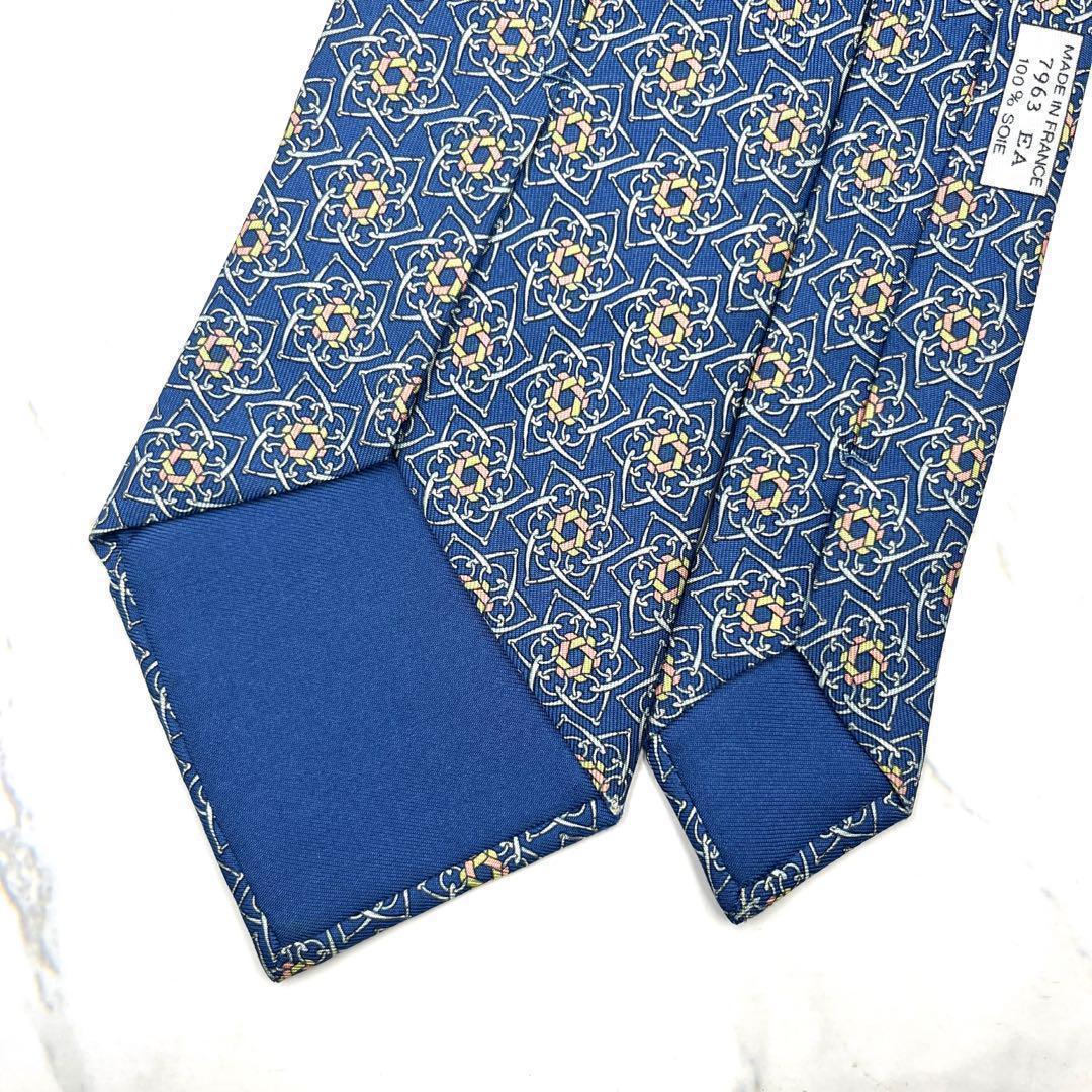 ◆良品◆HERMES エルメス ネクタイ 青色 星柄 リング 高級感