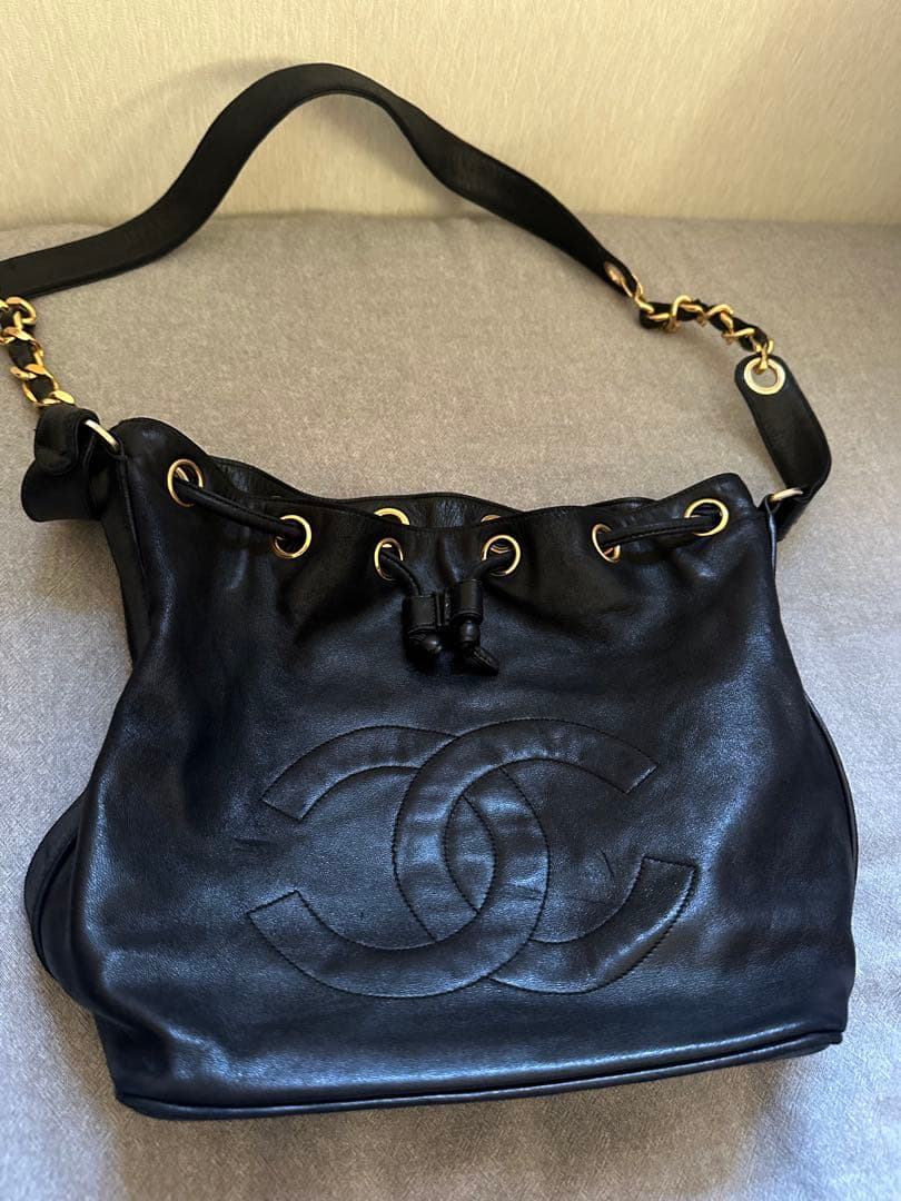 CHANEL シャネル ココ　ラムスキン 巾着 チェーン ショルダー斜めがけ美品