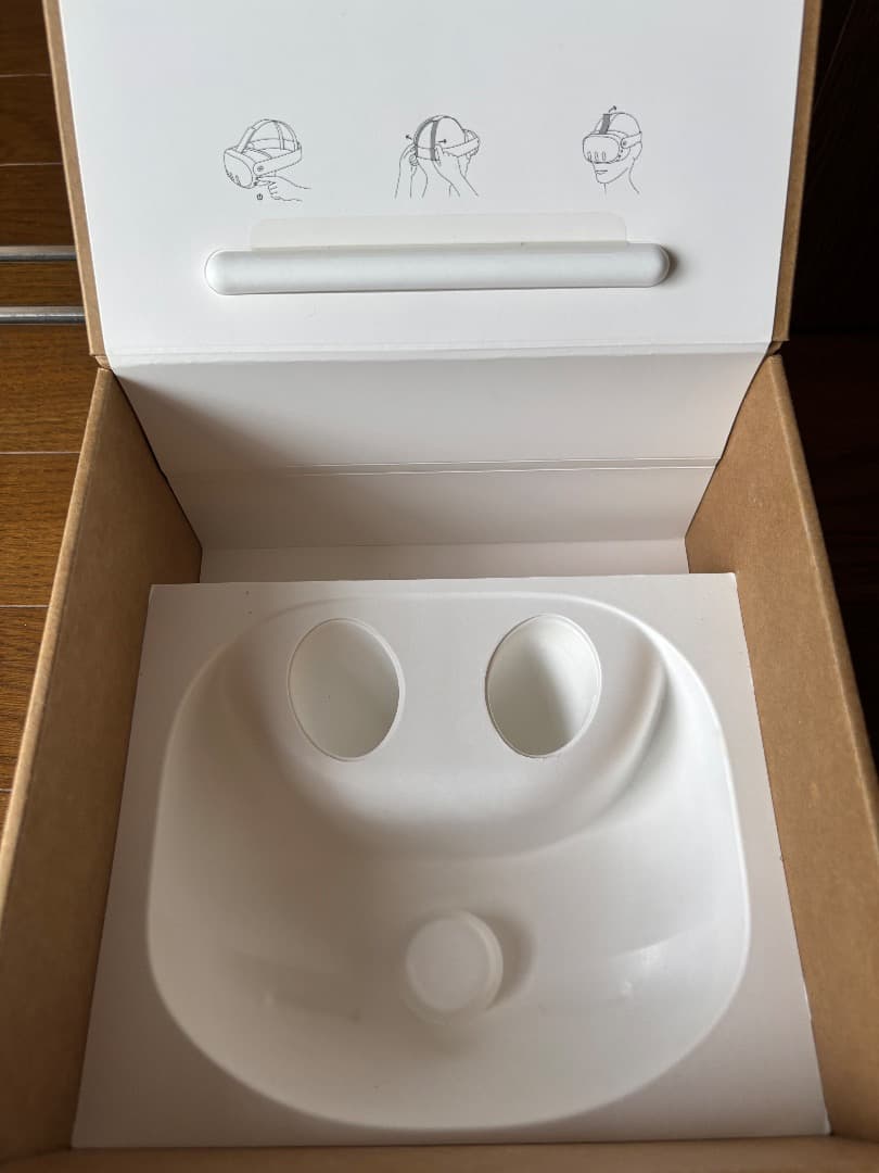 メタクエスト3  Quest 3 美品　アクセサリー付き