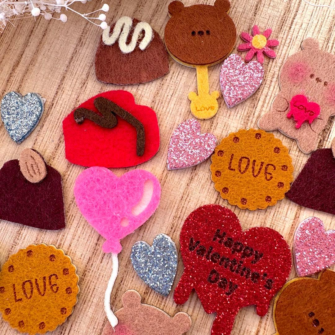 フェルトのフレークシール　アルバム　クラフトパンチ