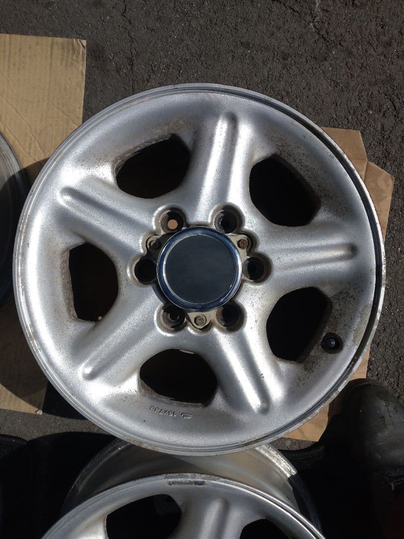 【引取値引き有り】16インチ 6穴 7J 4本セット