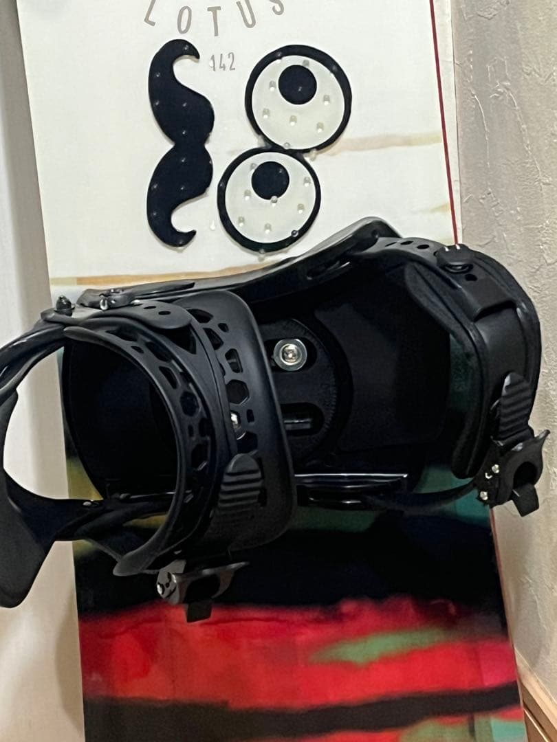 初中級オールラウンドボード！サロモン　LOTUS 142cm 新品バインセット