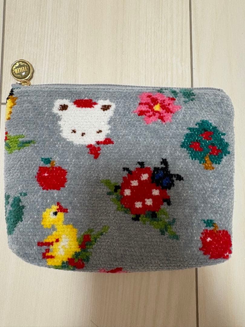 【新品未使用】ファミリア　フェイラー　ポーチ