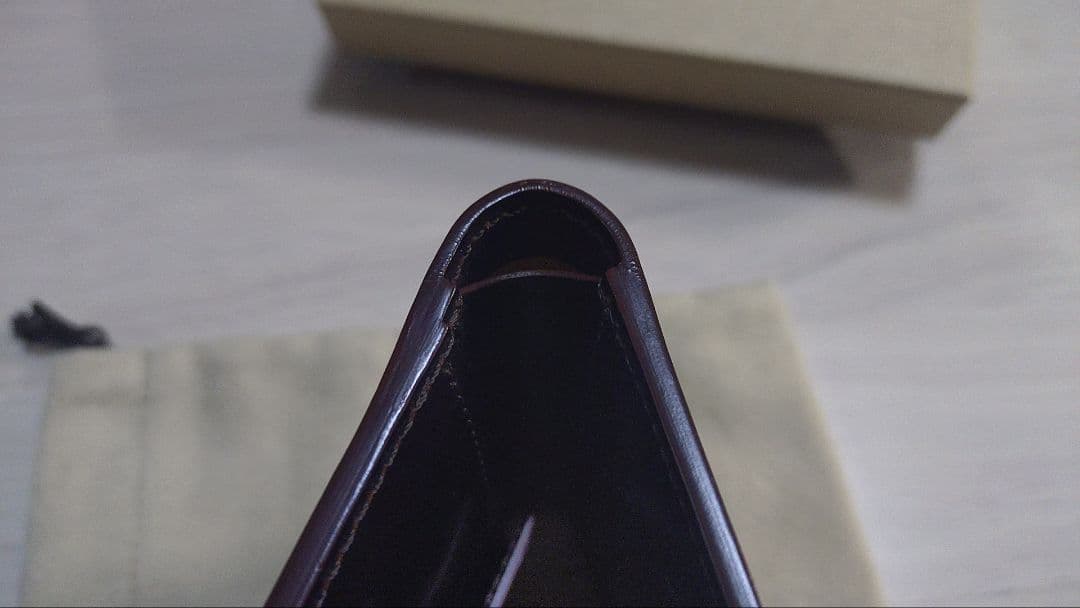 ガンゾ　シェルコードバン 2 【小銭入れ付き二つ折り財布】