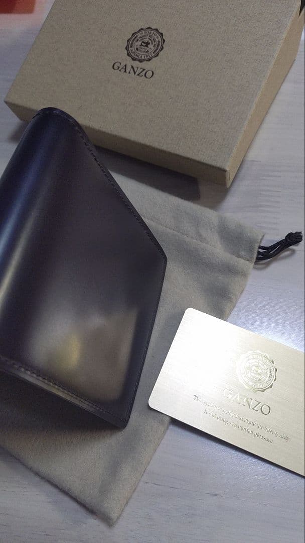 ガンゾ　シェルコードバン 2 【小銭入れ付き二つ折り財布】