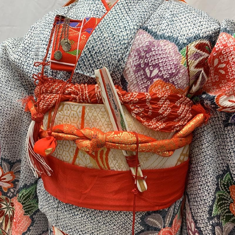 508ag22□七五三 七歳 女児 着物&袋帯&長襦袢 総絞風 毬 花□良好