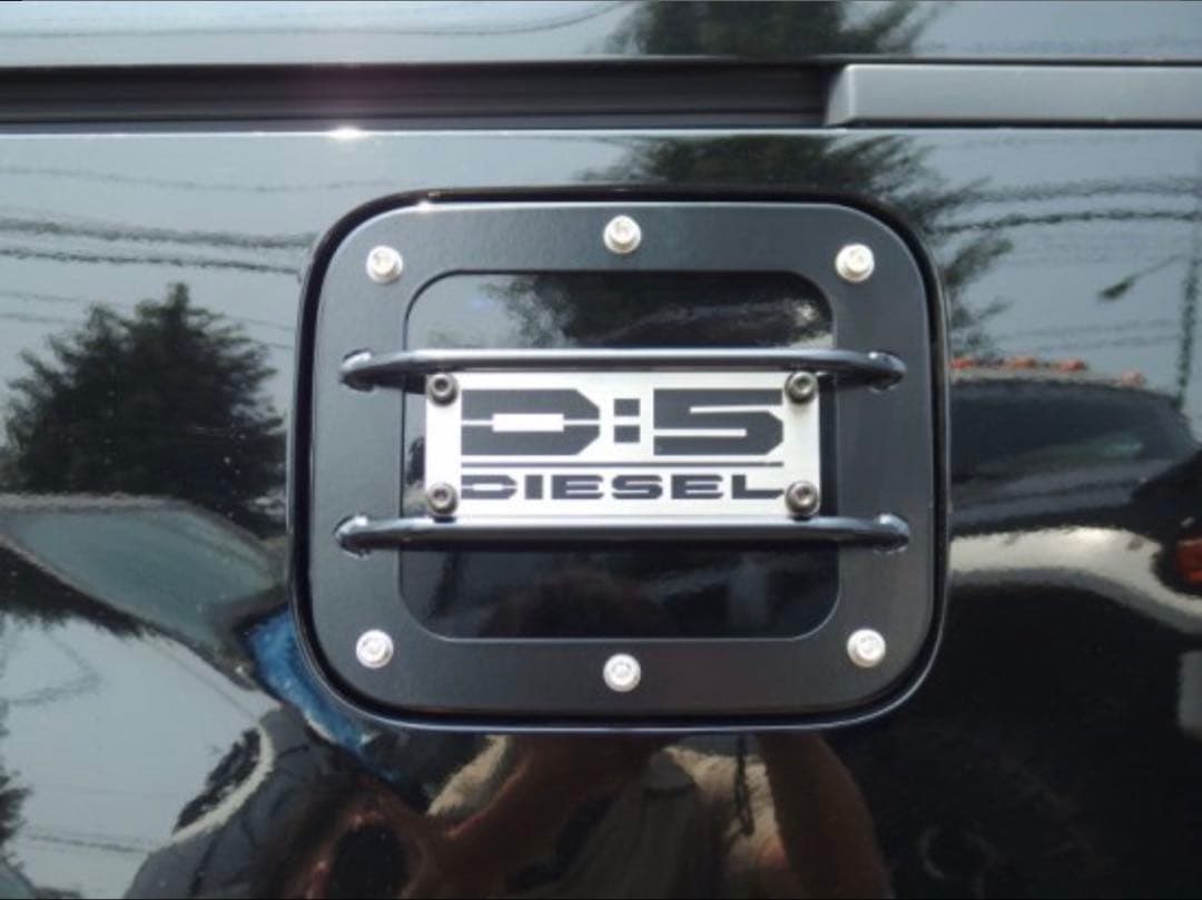 訳アリ未使用品　デリカd5 フューエルリッドプロテクター