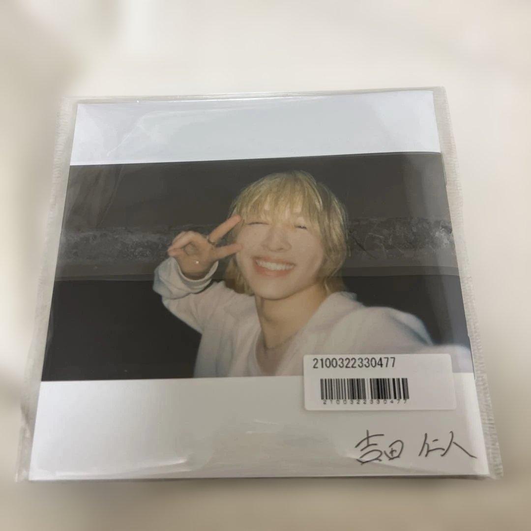 本日発送 M!LK 吉田仁人 26thアクスタ＆『さえない暮らし』ブックレット