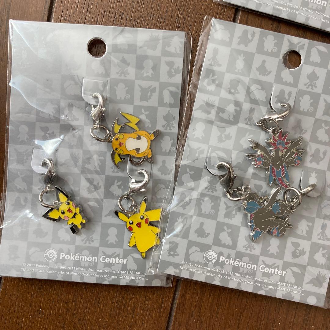 ポケモンセンター　ファスナーチャーム