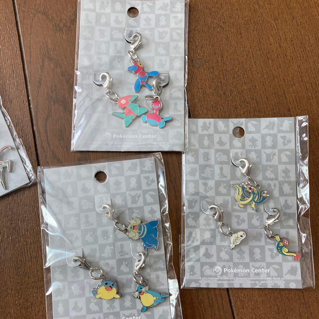 ポケモンセンター　ファスナーチャーム