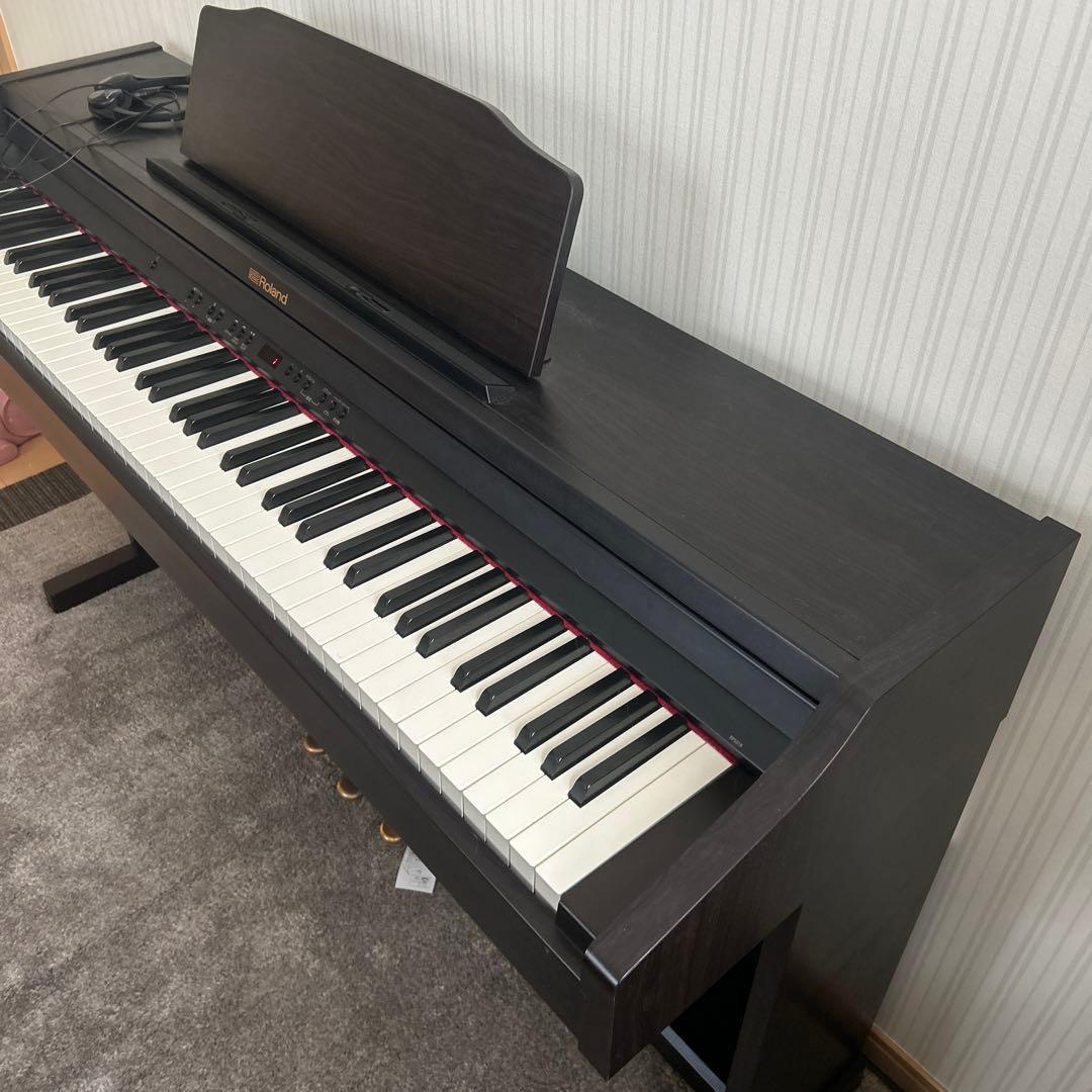 Roland デジタルピアノ 88鍵盤　最終値下げ済み