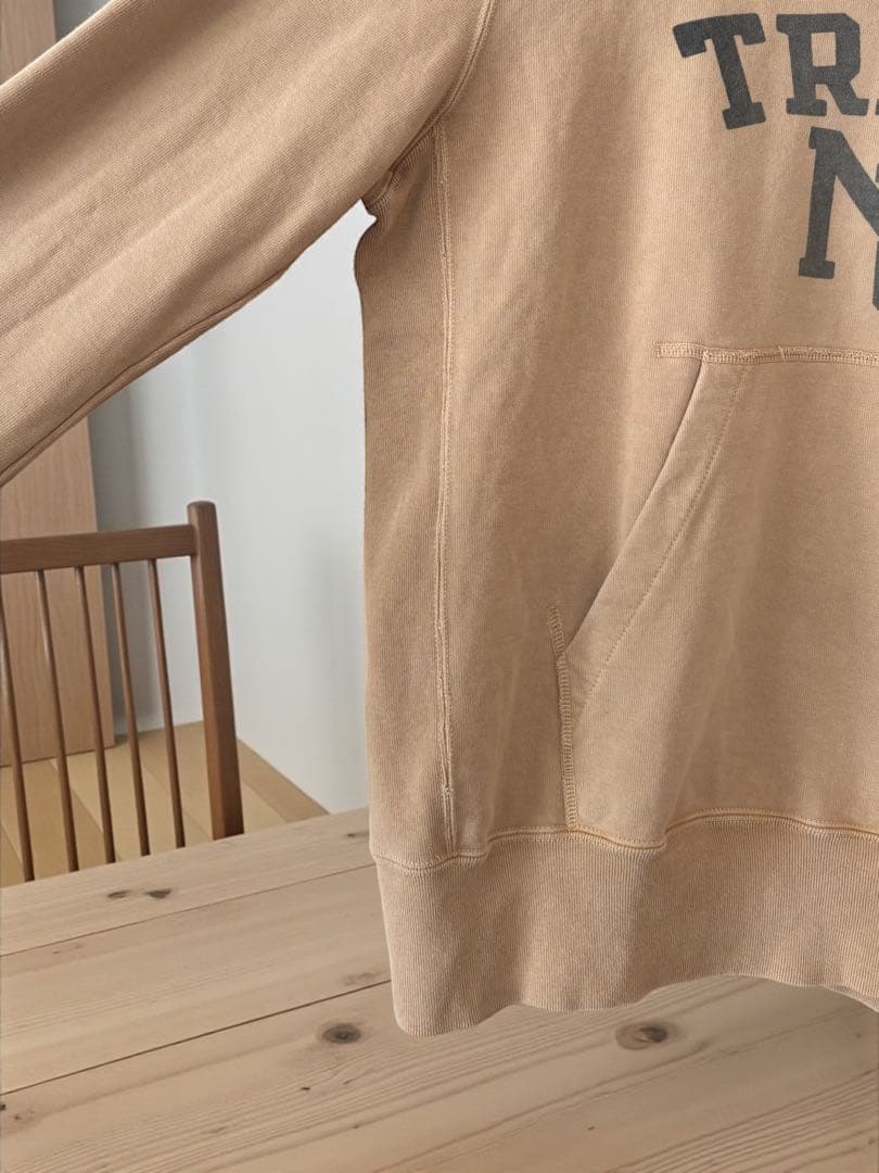 【Deuieme ClasseｘREMI RELIEF】コラボTRACKパーカー