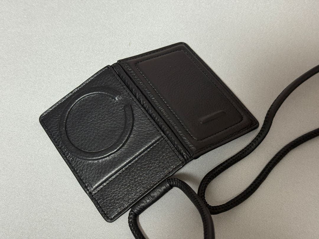 objcts.io iPhone 16 Proケース・カードケースセット