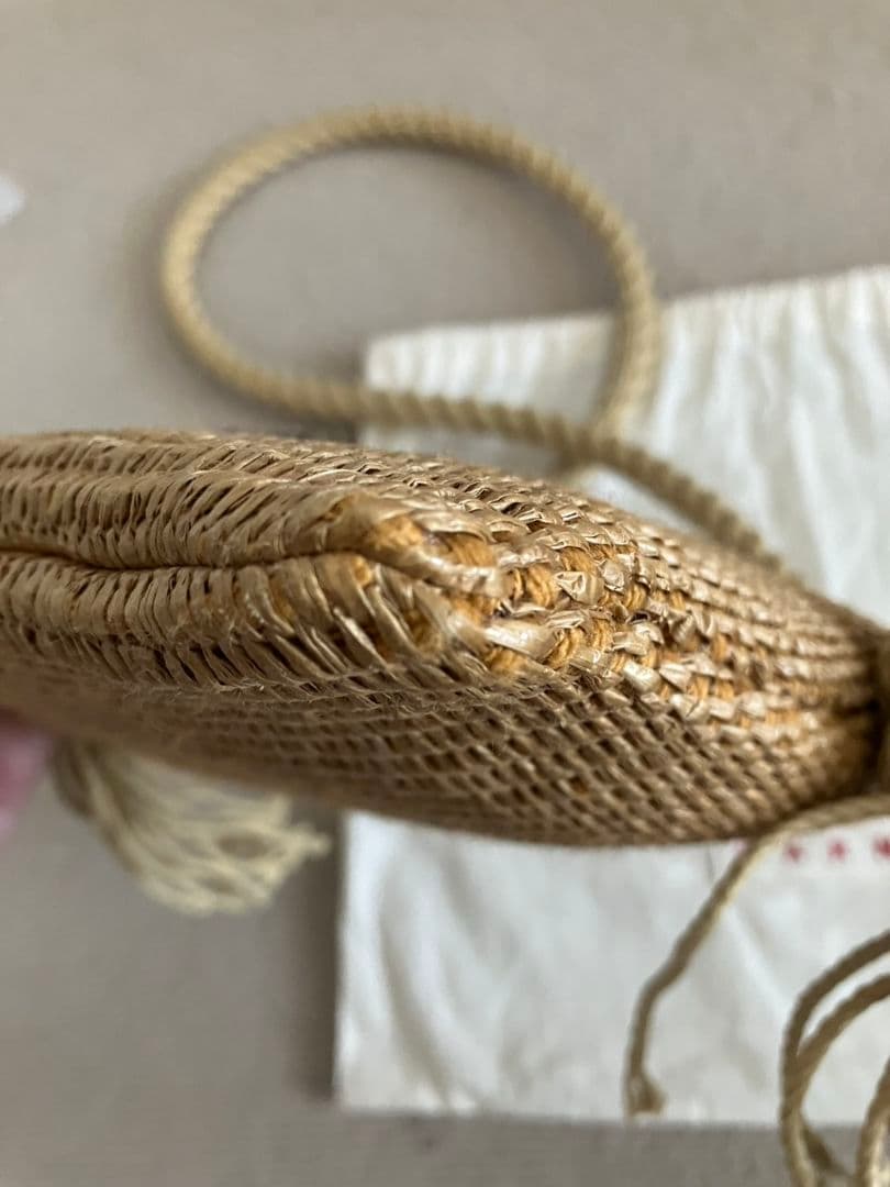 美品✨MARNI✨マルニ　ラフィア ロゴ ロープ　タッセル★かごショルダーバッグ