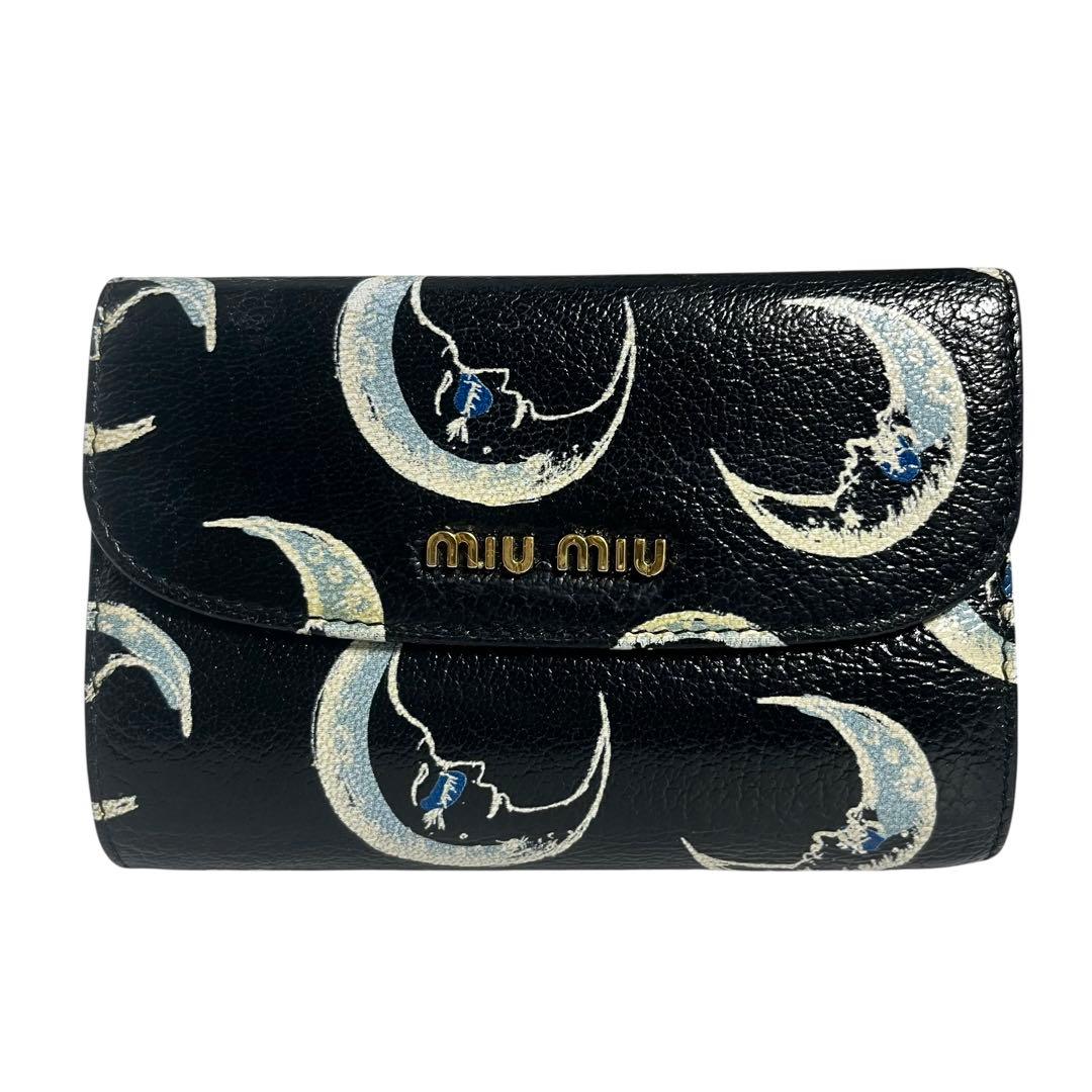 希少✨ミュウミュウ 二つ折り財布 マドラス 総柄 月 ムーン ブラック 黒