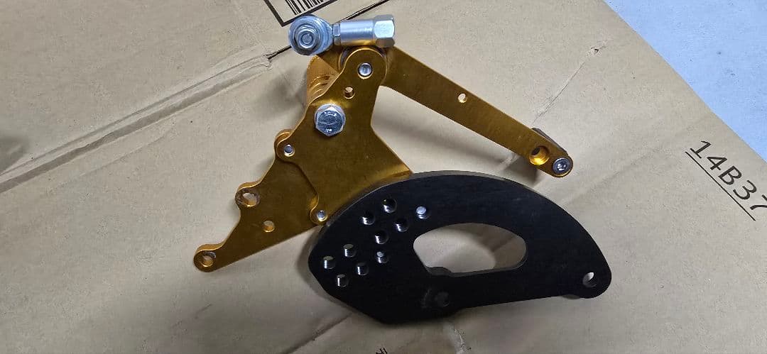 マ*タ様 cbr250rr バックステップ　mc51