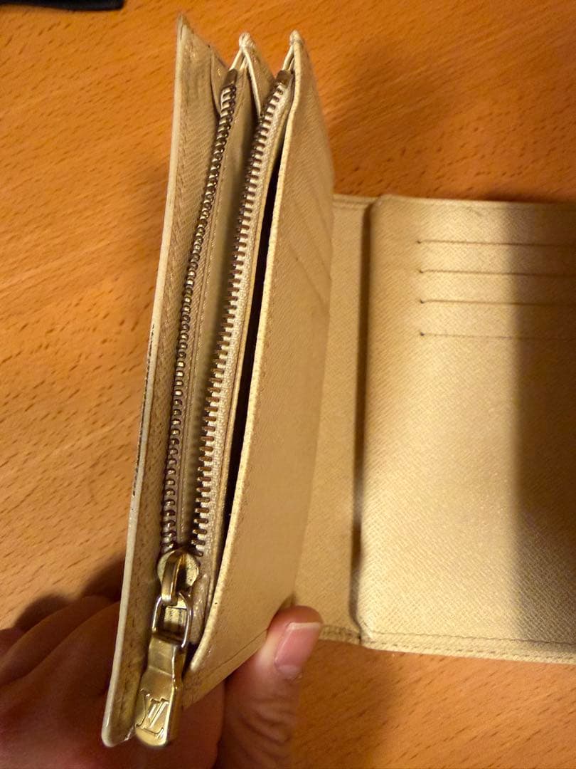 ルイ・ヴィトン ダミエ柄 三つ折り財布