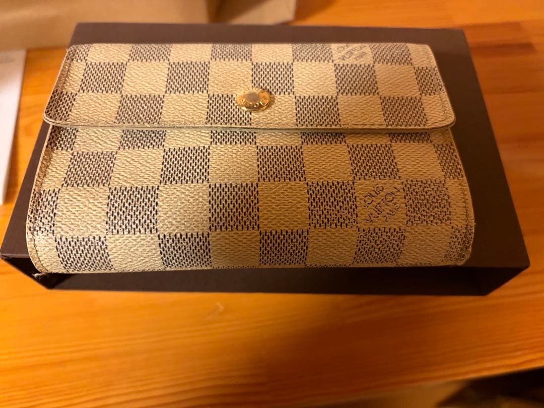 ルイ・ヴィトン ダミエ柄 三つ折り財布