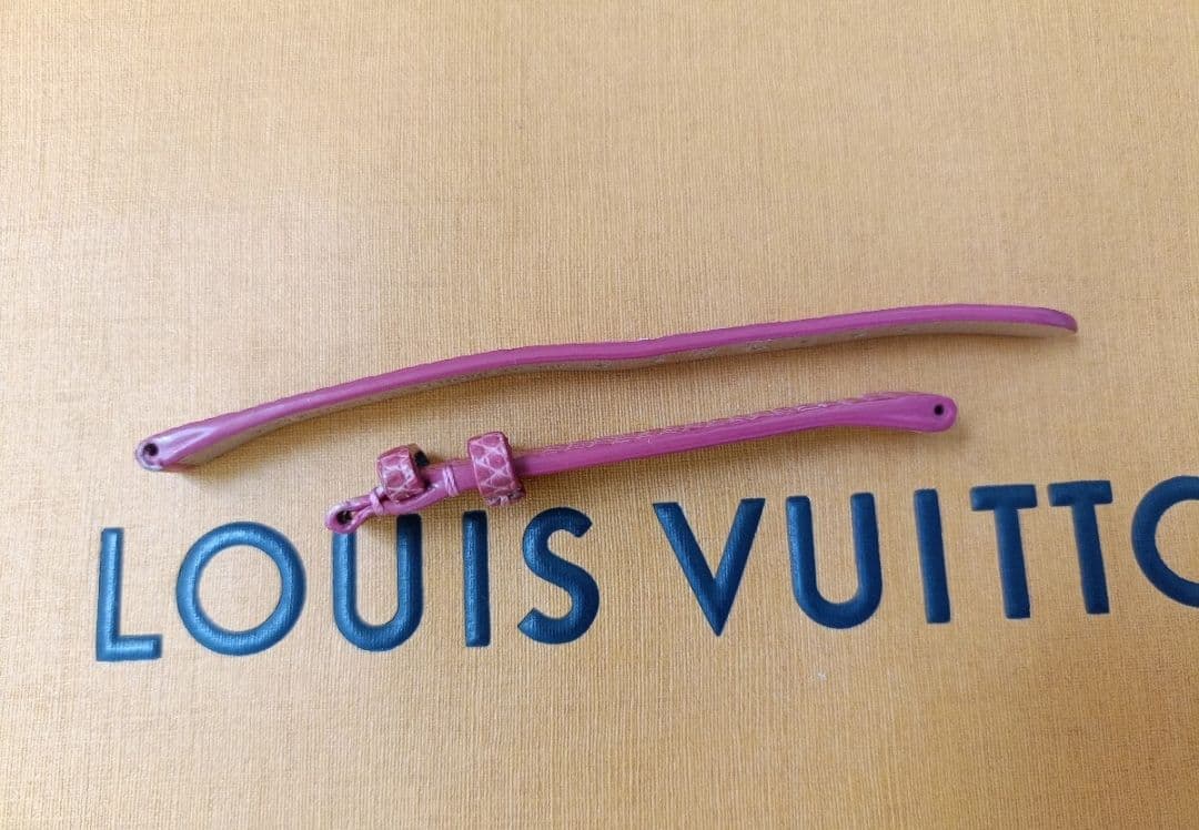 LOUIS VUITTON タンブール　ビジュ　純正ストラップ　リザード　ピンク