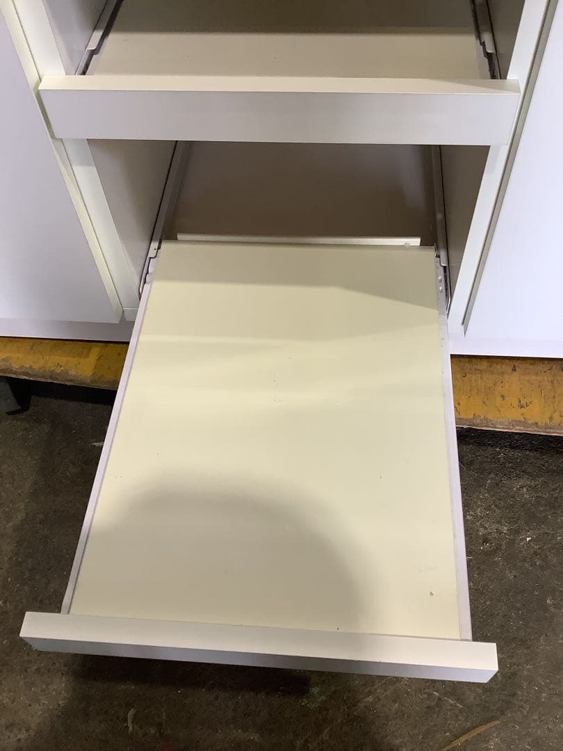 キッチンボード キッチンカウンター 土井インテリア工業 スライド棚３つ