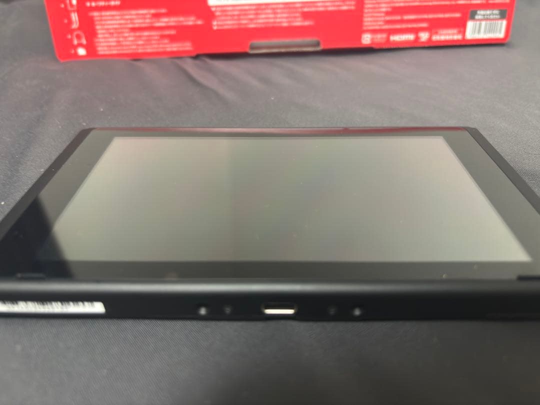 Nintendo Switch 本体 + コントローラー + 付属品