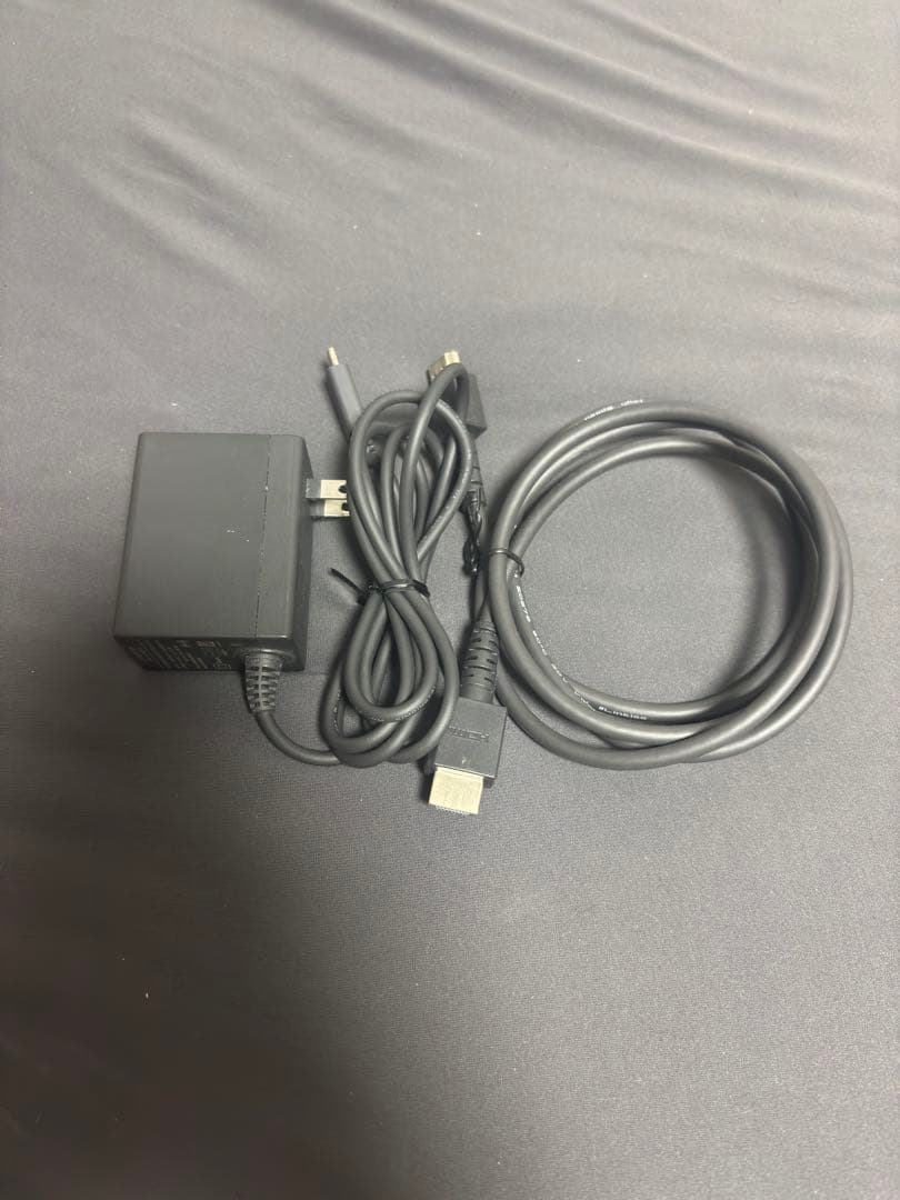 Nintendo Switch 本体 + コントローラー + 付属品