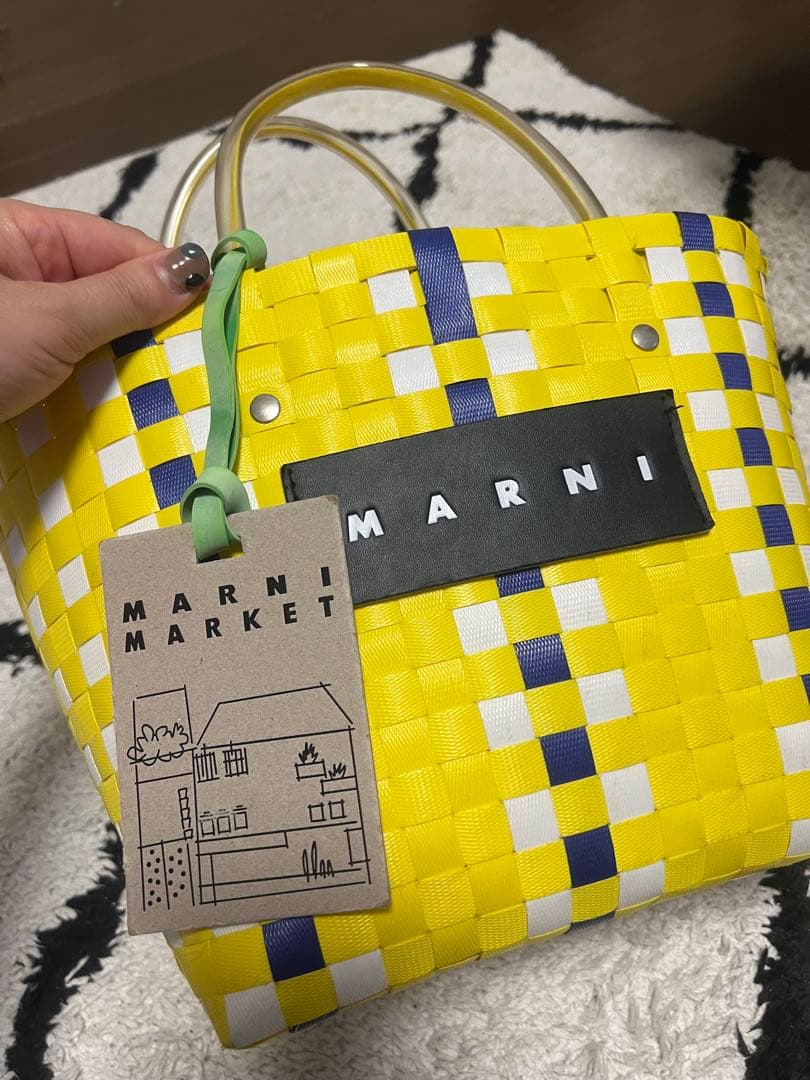MARNI イエロー 編み込みトートバッグ