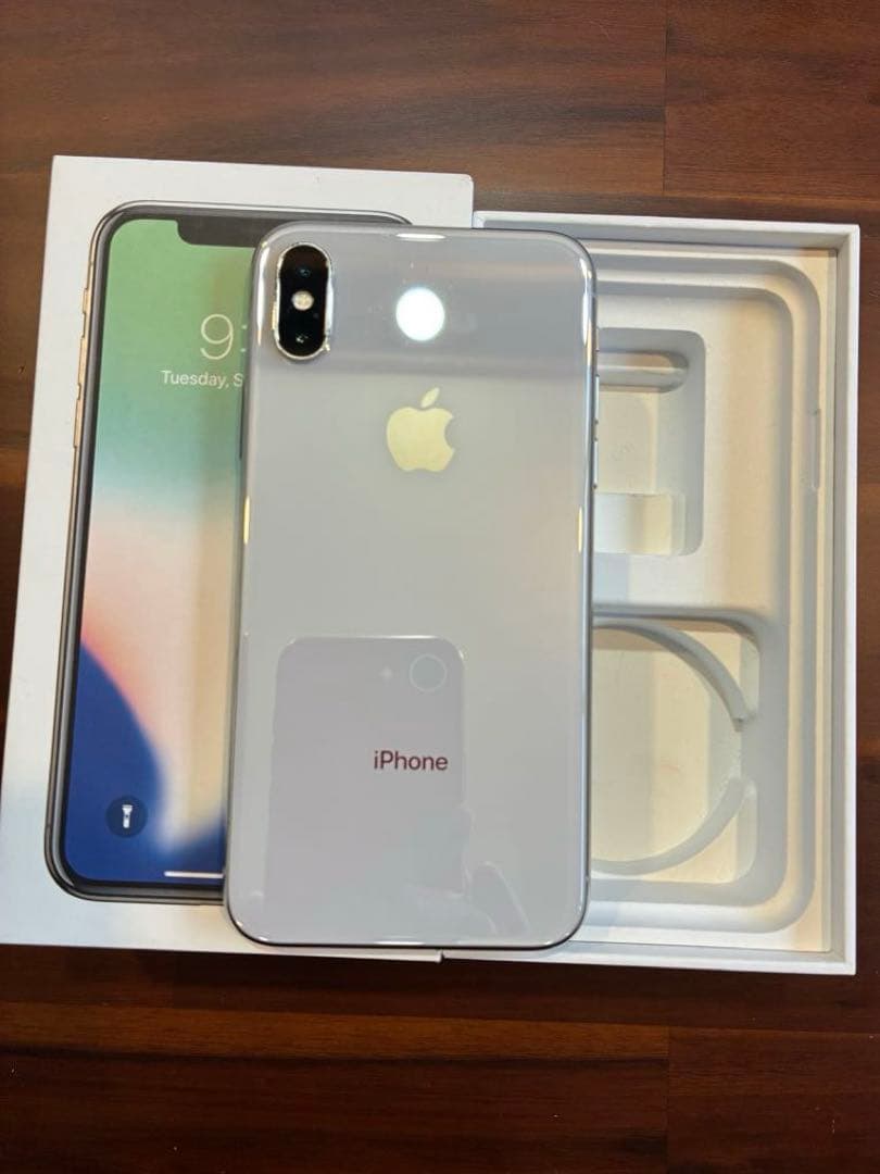 ［バッテリー100%］iPhoneX 256GB