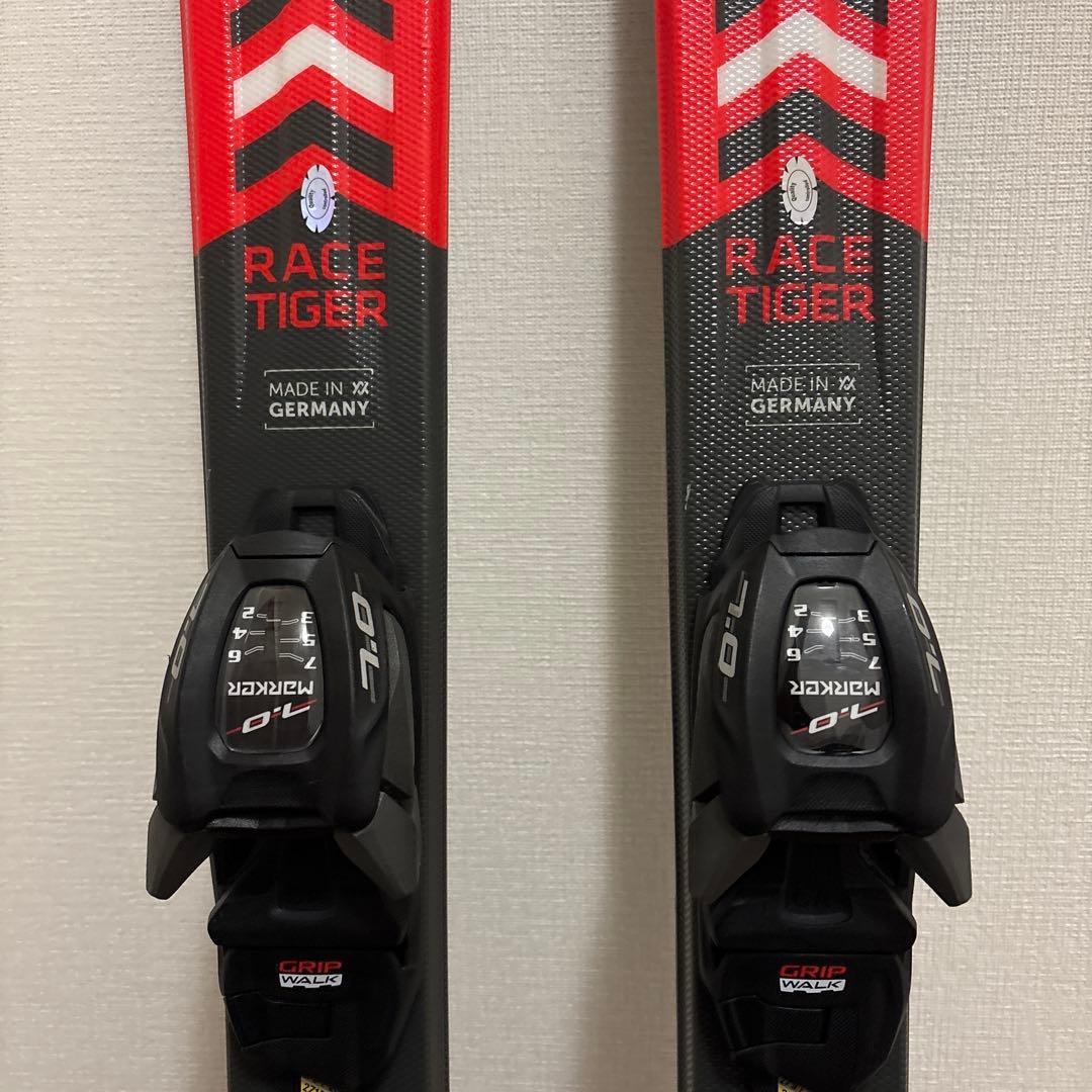 Völkl Race Tiger 140cmスキー板とストック