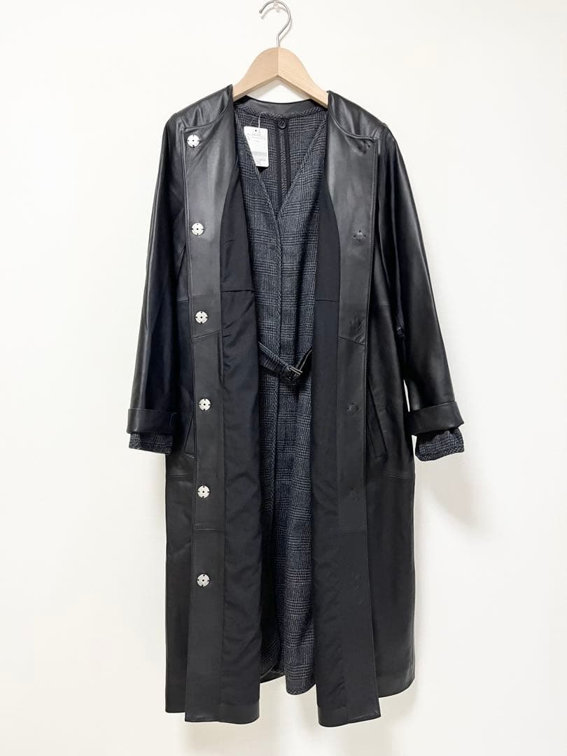 【タグ付未使用】リビーリュッカ ライナー付き 本革 ノーカラー コート ブラック