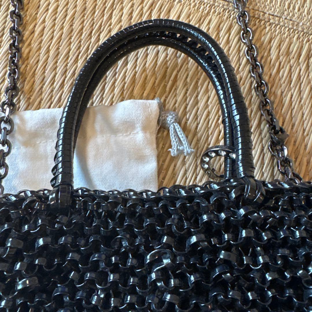 美品　アンテプリマ　スタンダード/スクエア 縦長 エナメルブラック