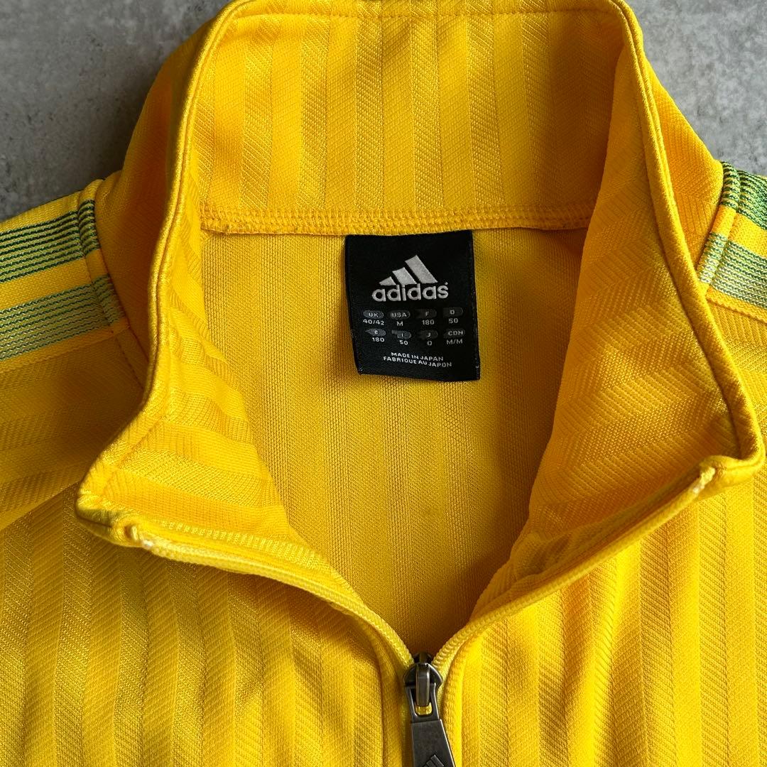 アディダス 爽やか セットアップ ジャケット ハーフパンツ 万国旗タグ