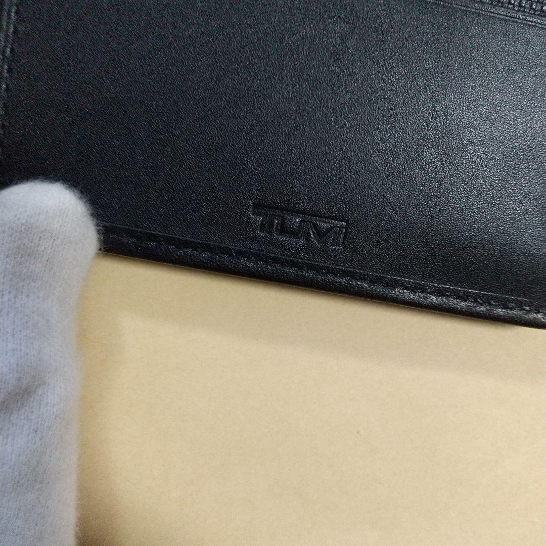 新品同様 TUMI トゥミ コンビ レザー 折り財布 ブラック