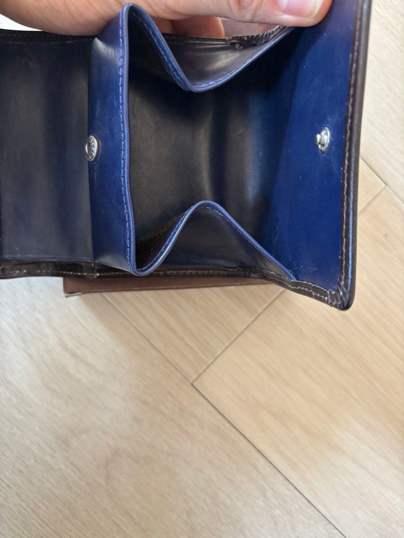 エルホワイトハウスコックス S1975 コンパクト二つ折財布革手入れセット