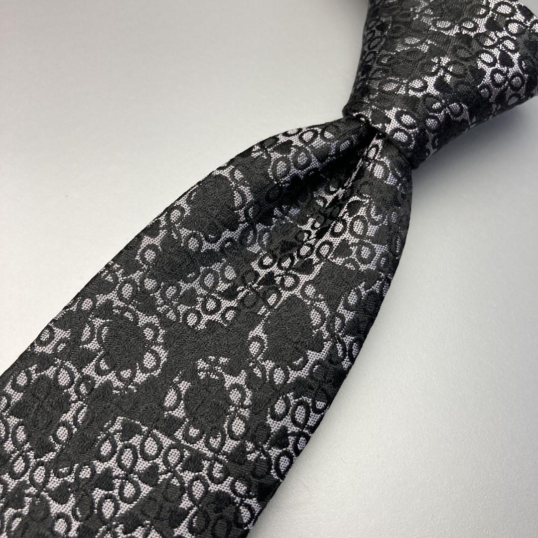 【希少】ヴィヴィアンウエストウッド　スクイグル柄　総柄スリムネクタイ　ナロー