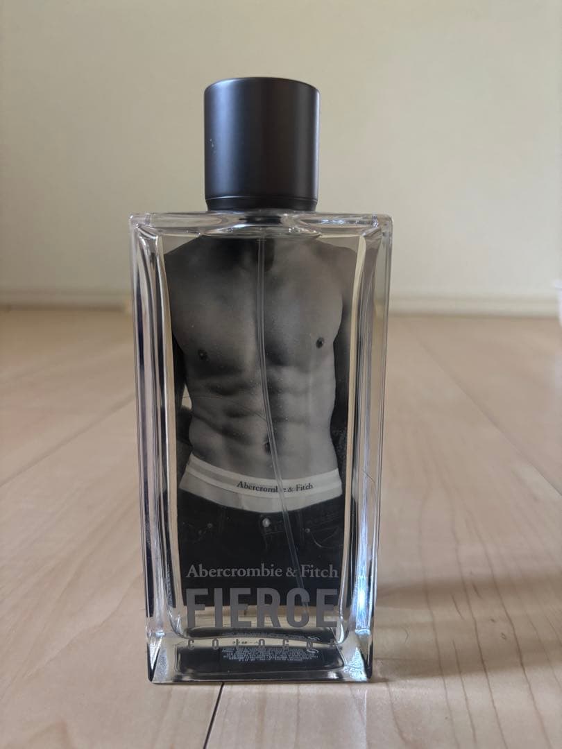 アバクロ　香水200ml