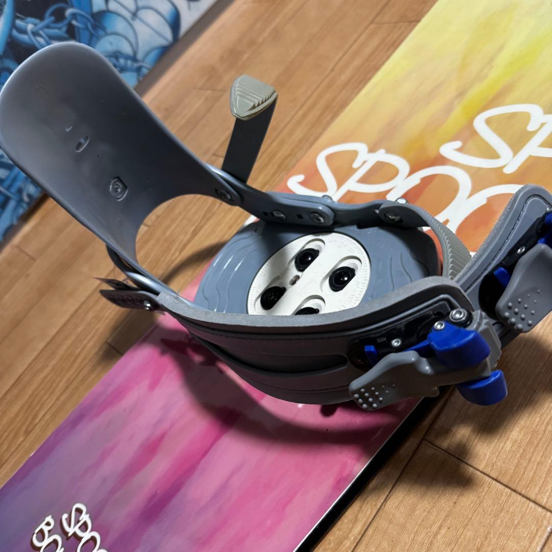 【初心者向け】スノーボード4点セット139cm BOAブーツ レディース/キッズ