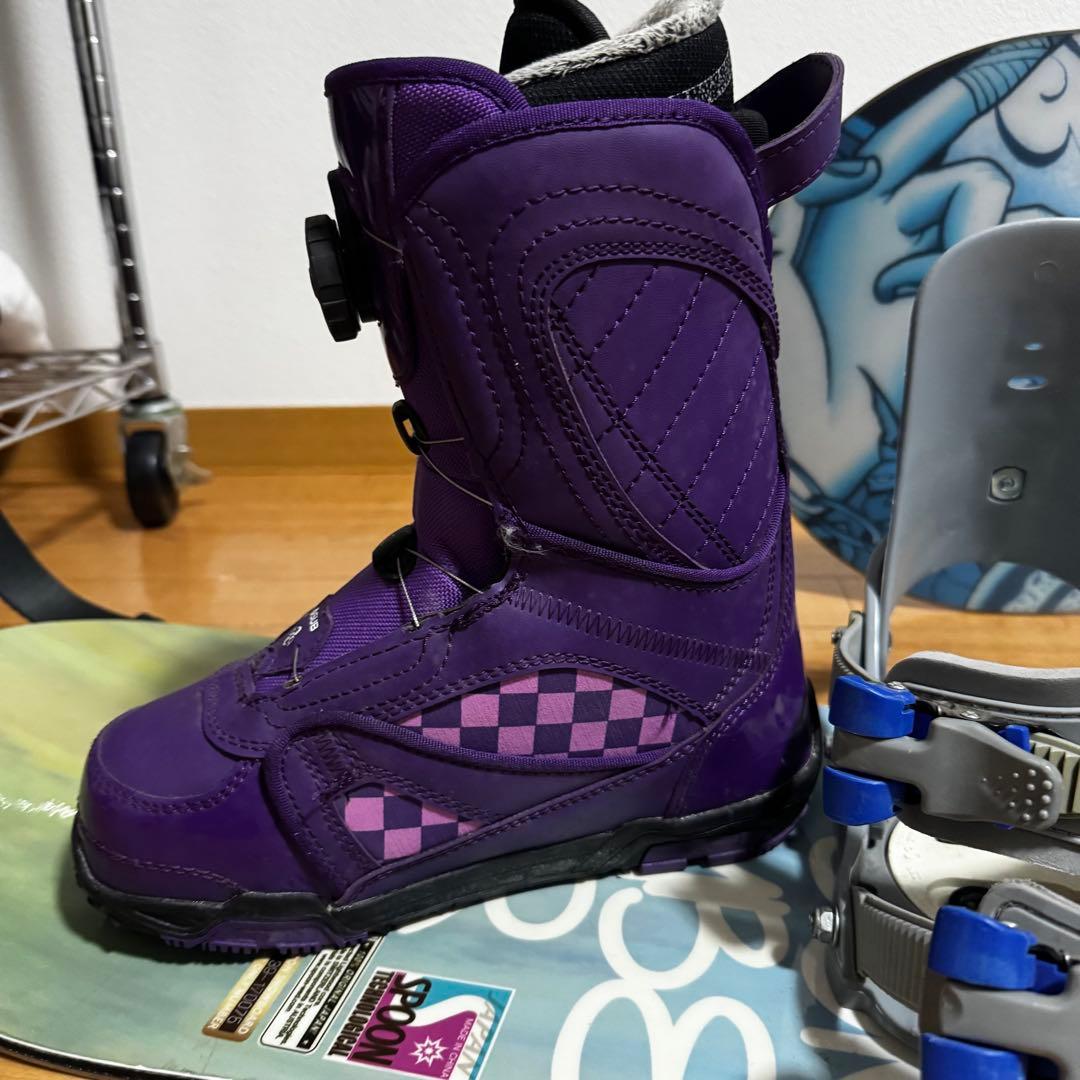 【初心者向け】スノーボード4点セット139cm BOAブーツ レディース/キッズ