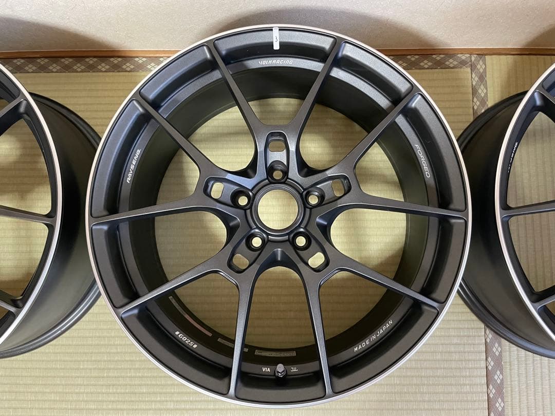 RAYS VOLK RACING G025 19inch 鍛造1ピース 4本