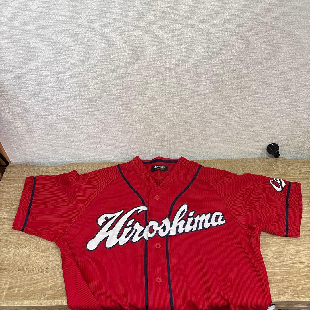 広島東洋カープ　ユニフォーム　帽子　バルーン　応援グッズ