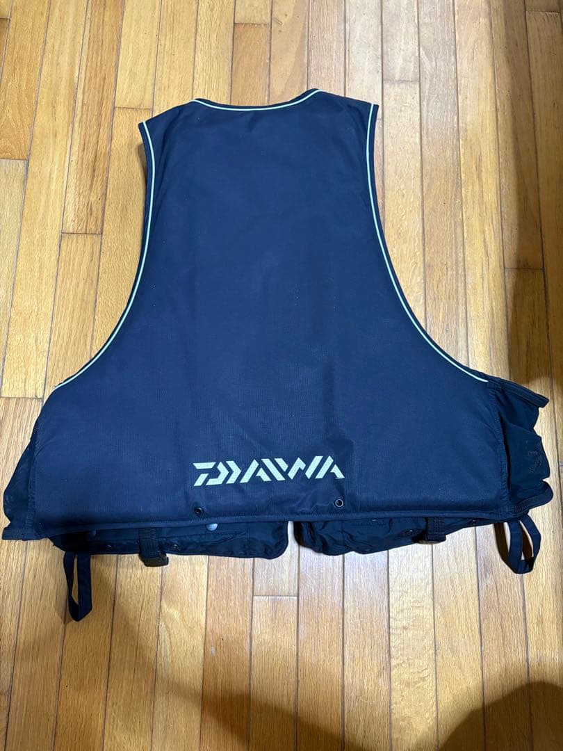 DAIWA フローティングライフジャケット XL