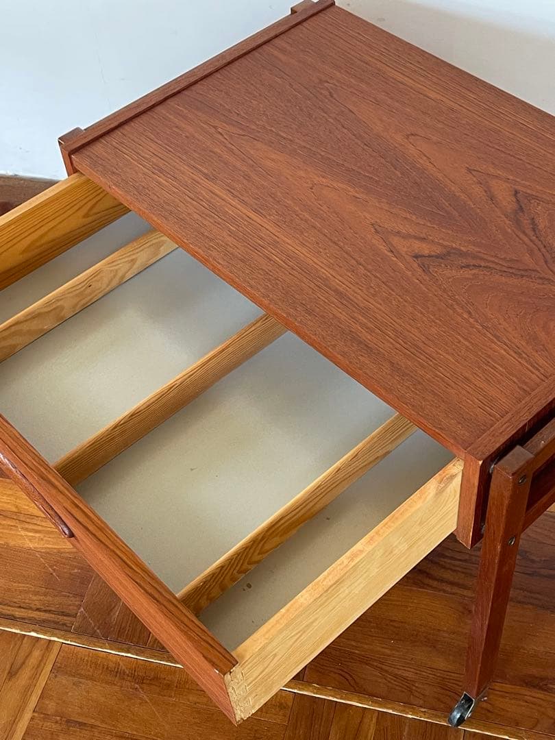 北欧 デンマーク ヴィンテージ チーク オイルフィニッシュ ソーイング ワゴン